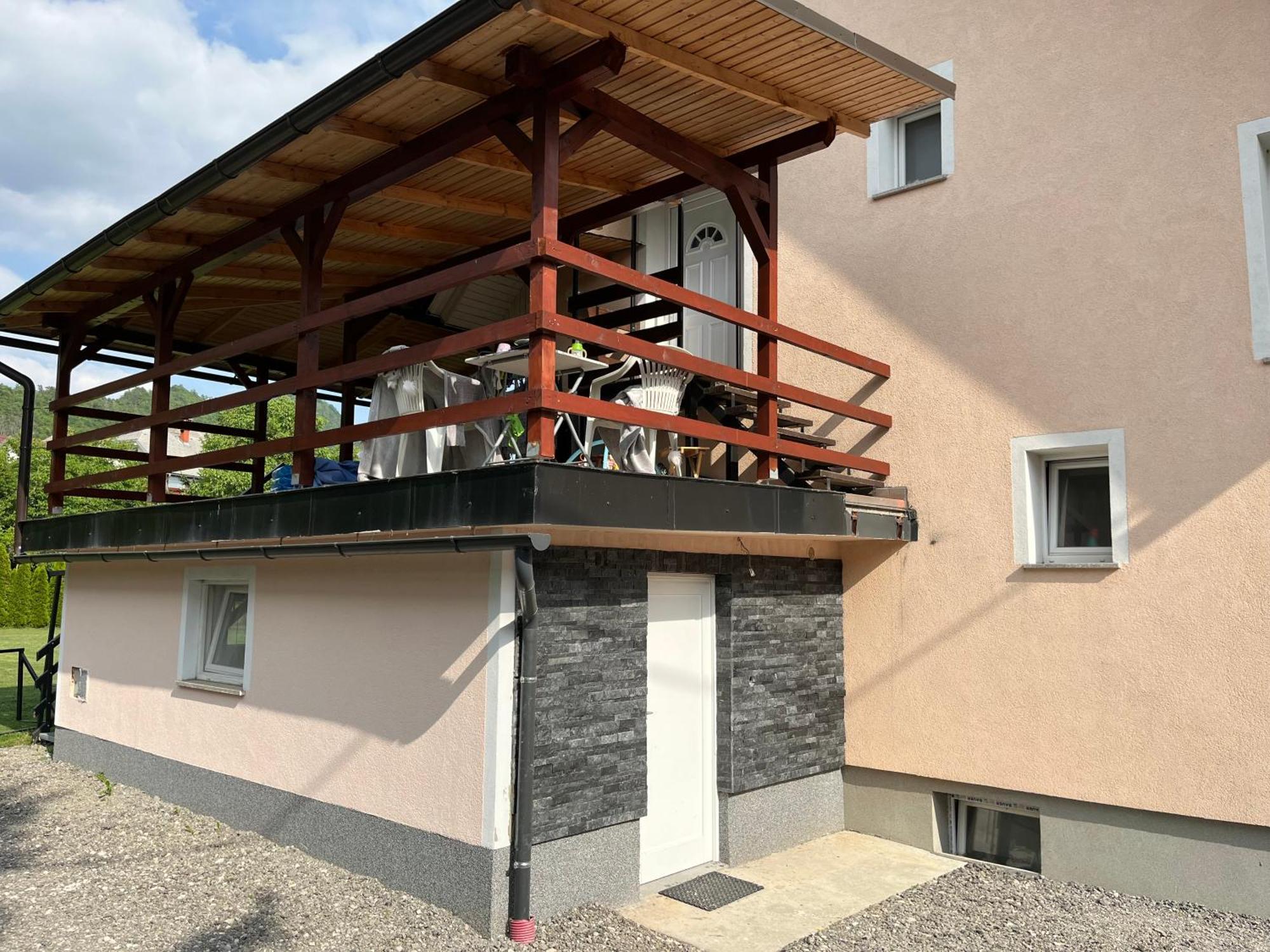 Apartments Malivojevic Zirovnica Exterior photo